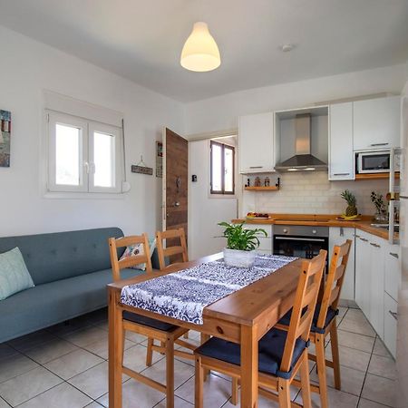 Babilia Central Appartment Suites Limenas Hersonisou ヘルソニソス エクステリア 写真