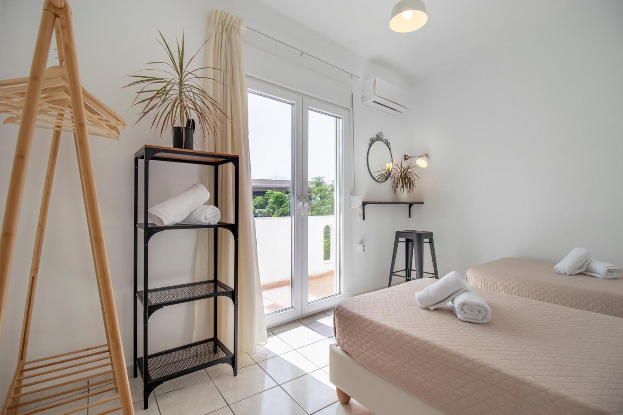 Babilia Central Appartment Suites Limenas Hersonisou ヘルソニソス エクステリア 写真